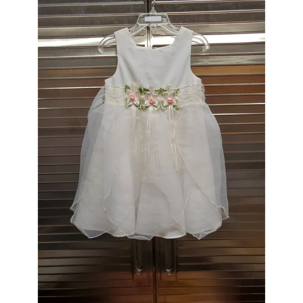 The Perfect Flower Girl Dress